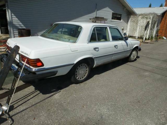 1979 Mercedes-Benz 300-Series 300SD - photo 3