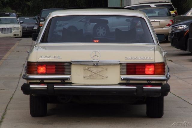 1979 Mercedes-Benz S-Class 300SD - photo 8