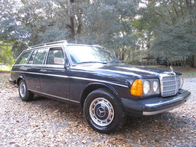 1979 Mercedes-Benz 300-Series - photo 6