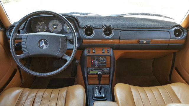 1979 Mercedes-Benz 300-Series TD - photo 10
