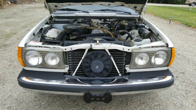 1979 Mercedes-Benz 300-Series TD - photo 9