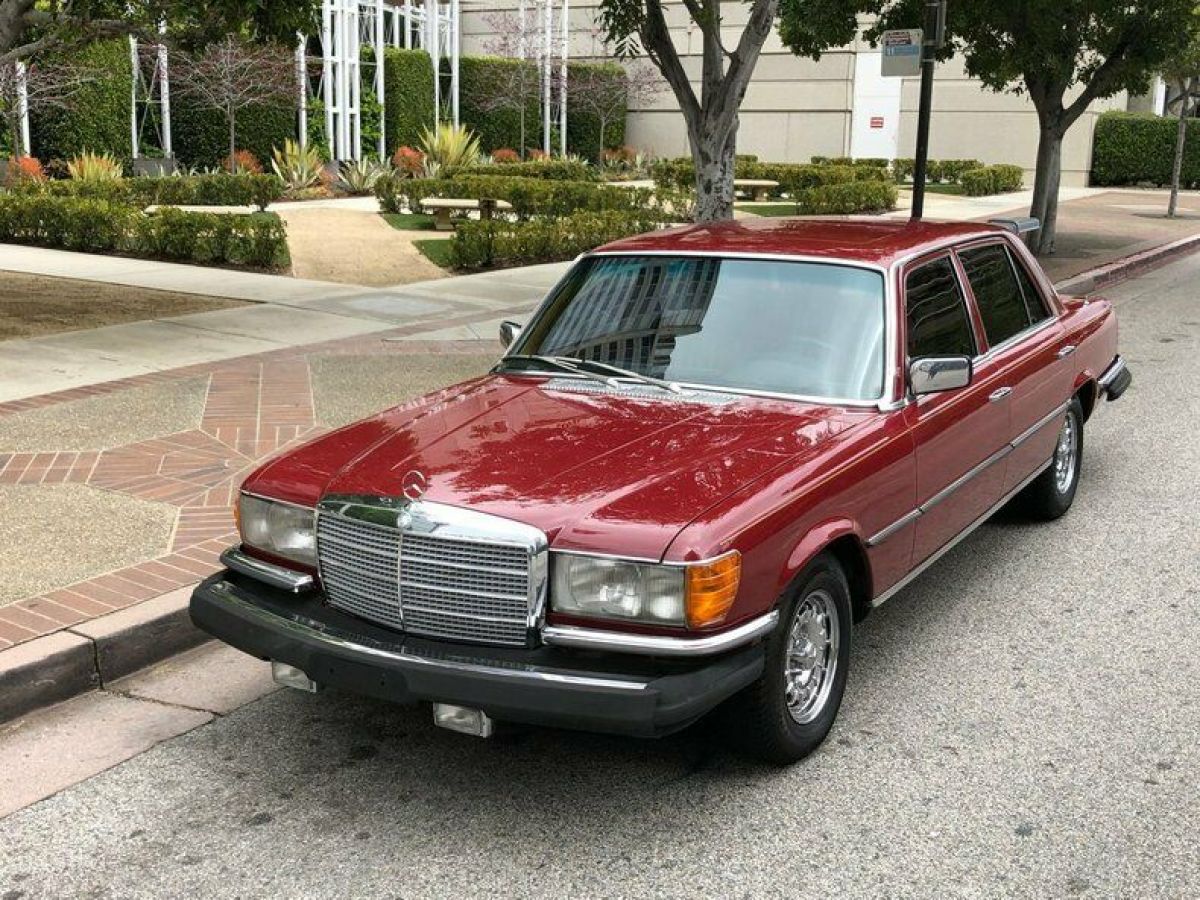1979 Mercedes-Benz 400-Series 6.9 - photo 2
