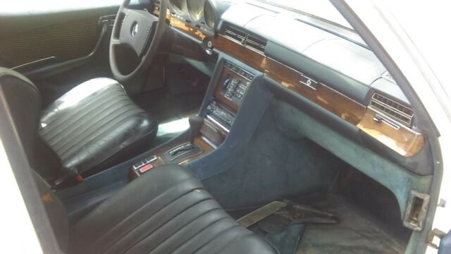 1979 Mercedes-Benz 400-Series - photo 11