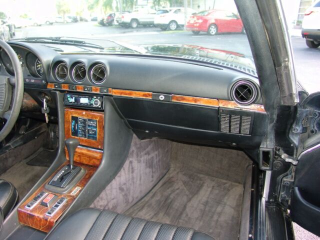 1979 Mercedes-Benz 400-Series 450 SLC - photo 7