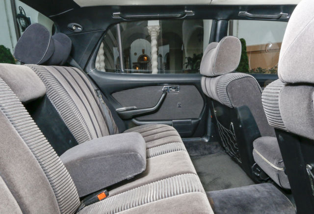 1979 Mercedes-Benz 400-Series 4 door - photo 11