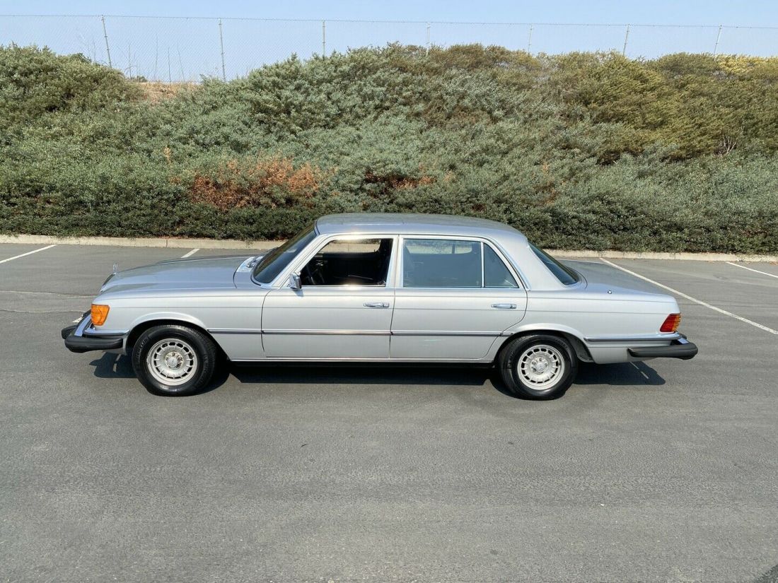 1979 Mercedes-Benz 400-Series - photo 4