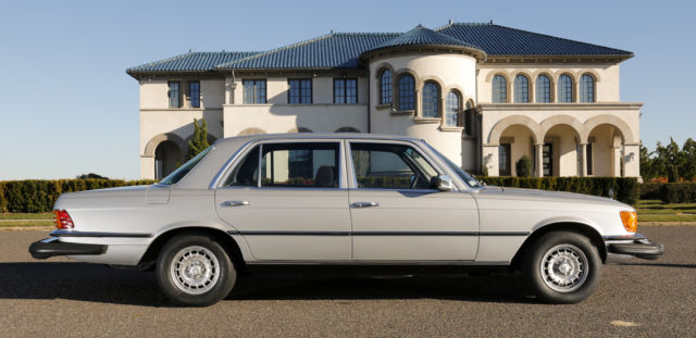 1979 Mercedes-Benz 400-Series 4 door - photo 6