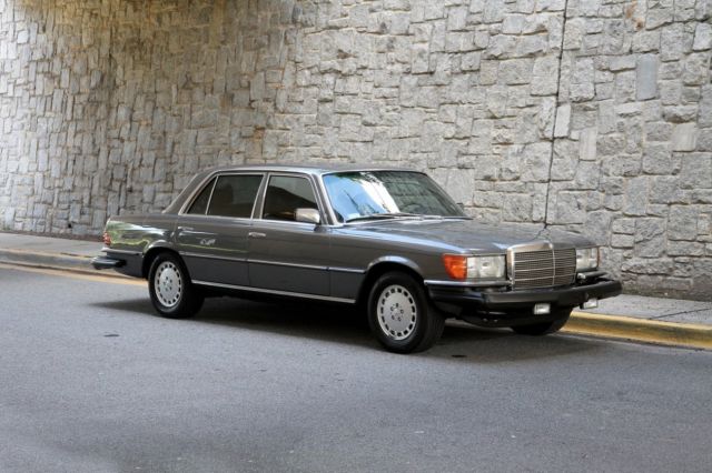 1979 Mercedes-Benz 400-Series 450SEL 6.9 - photo 2