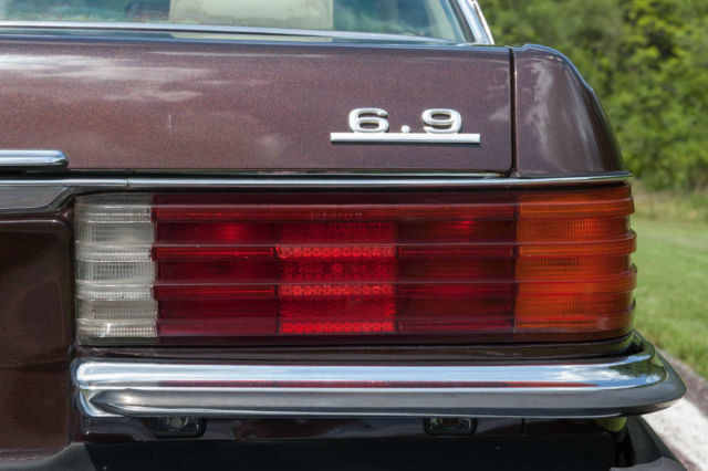 1979 Mercedes-Benz 400-Series - photo 10