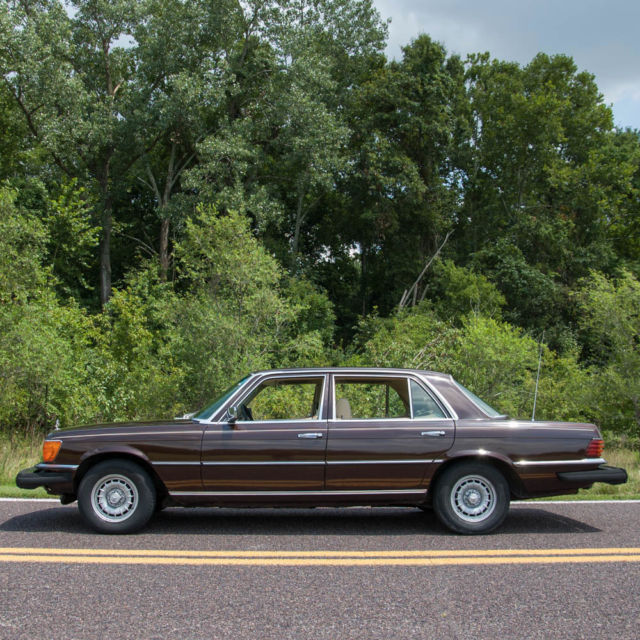 1979 Mercedes-Benz 400-Series - photo 3