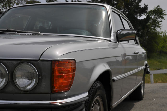 1979 Mercedes-Benz 400-Series -- - photo 3