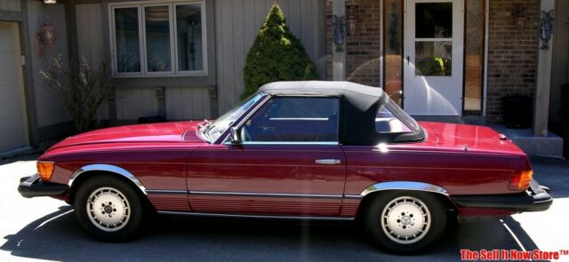 1979 Mercedes-Benz SL-Class CONVERTIBLE - photo 8