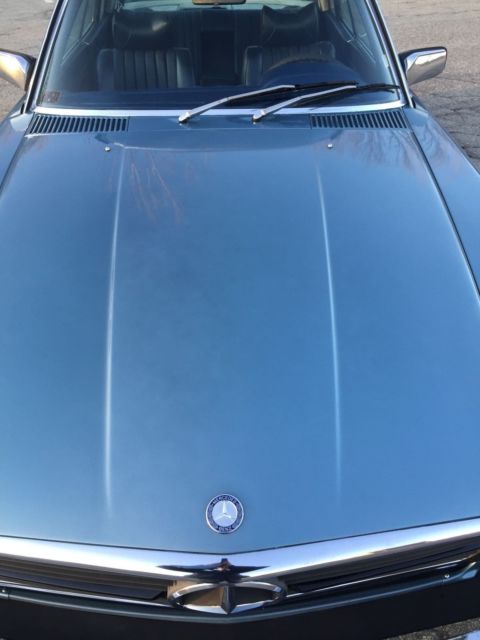 1979 Mercedes-Benz 400-Series - photo 12