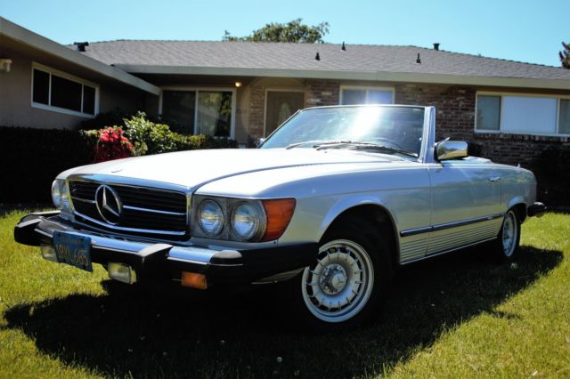 1979 Mercedes-Benz SL-Class Deep Blue
