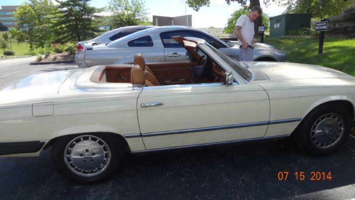 1979 Mercedes-Benz SL-Class - photo 2