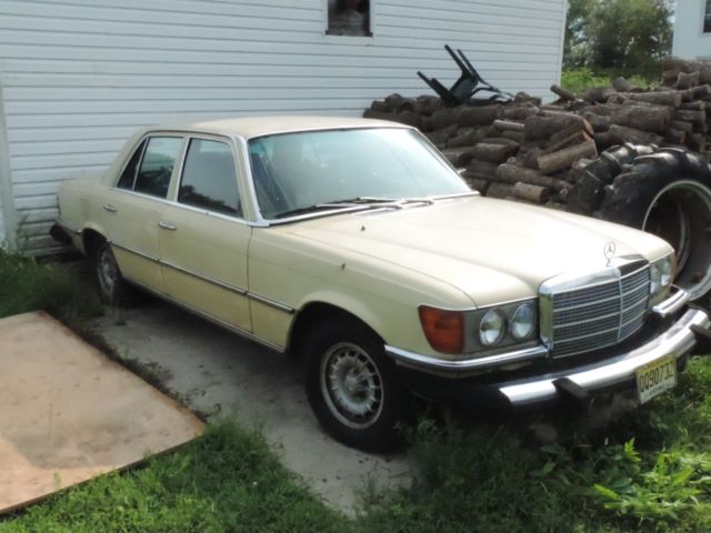 1979 Mercedes-Benz 300-Series - photo 2