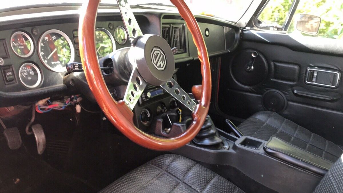 1979 MG B chrome - photo 5