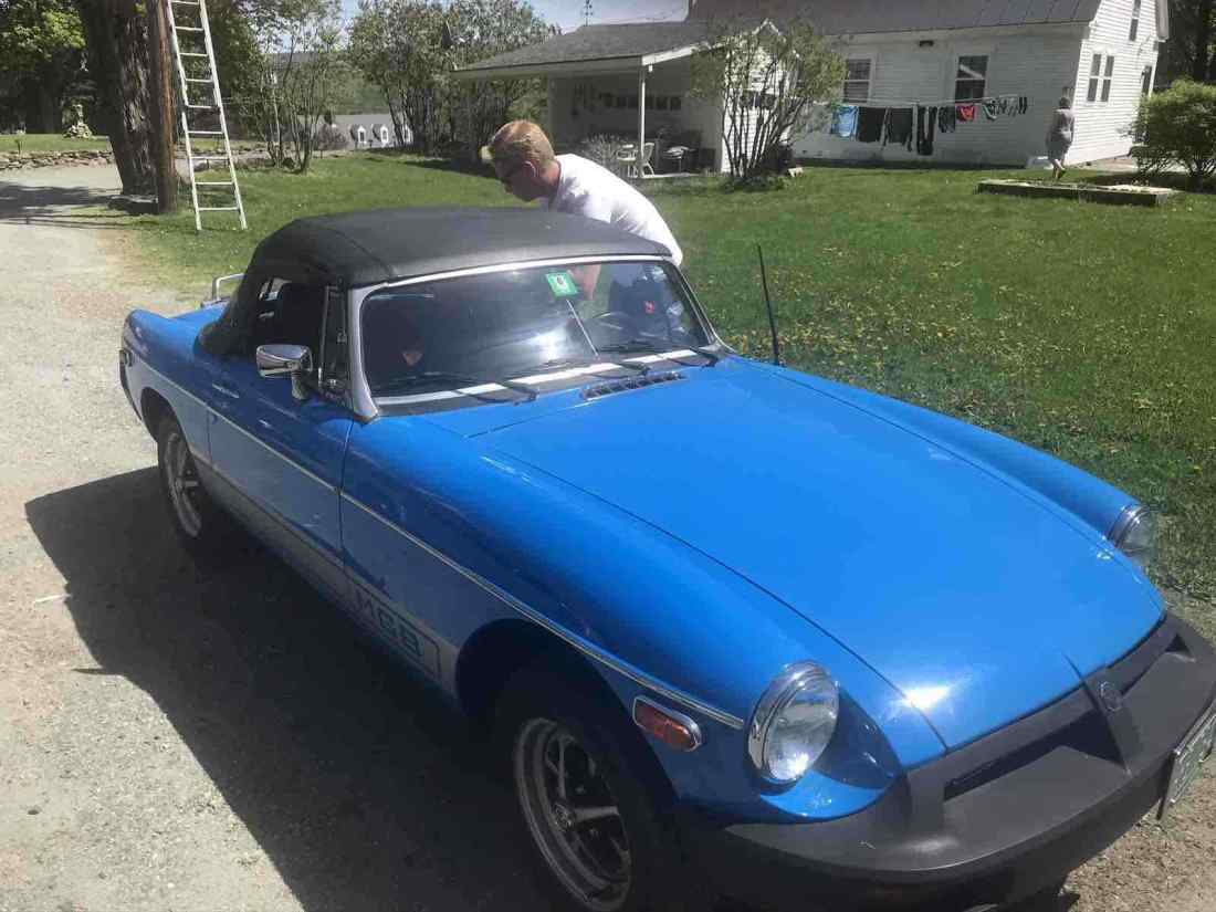 1979 MG MGB Blue RWD Manual convertible 1979 MG MGB convertible