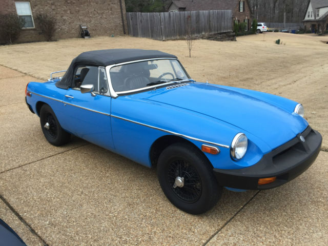 1979 MG MGB Convertible - photo 2