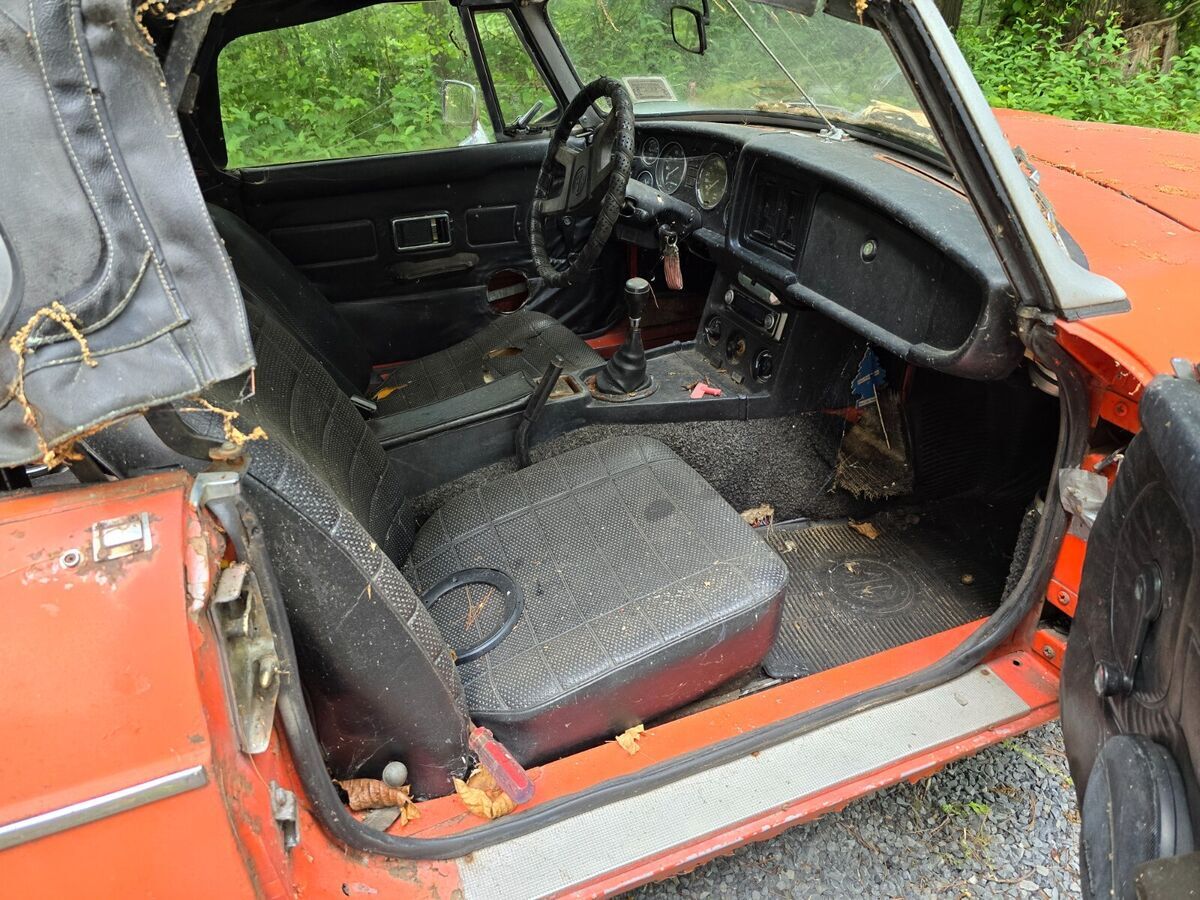 1979 MG MGB - photo 2