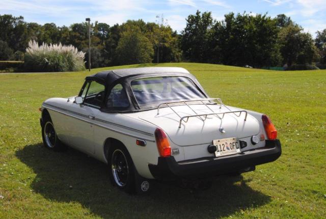 1979 MG MGB - photo 2