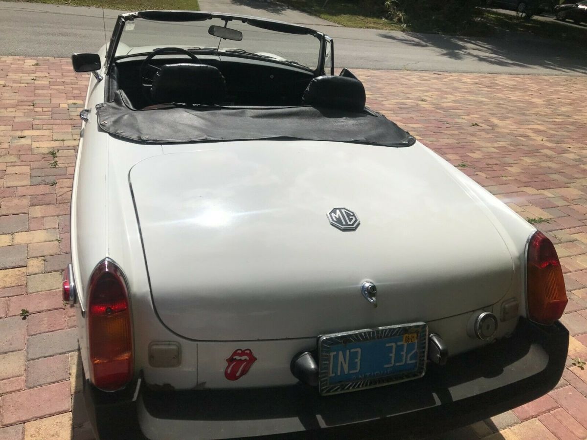 1979 MG MGB Roadster - photo 4