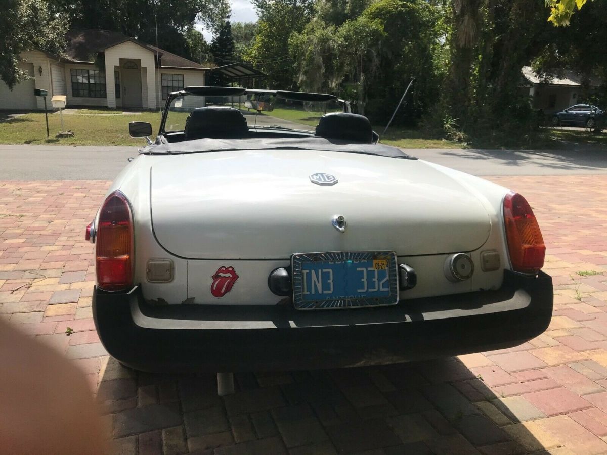 1979 MG MGB Roadster - photo 5