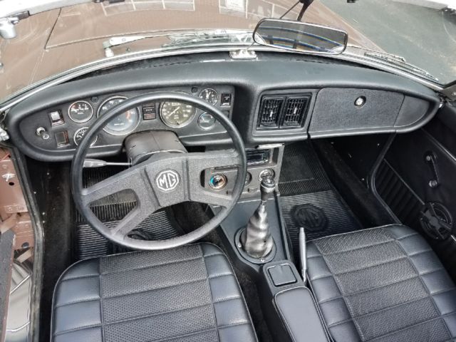 19790000 MG MGB MK IV Convertible 2-Door - photo 5