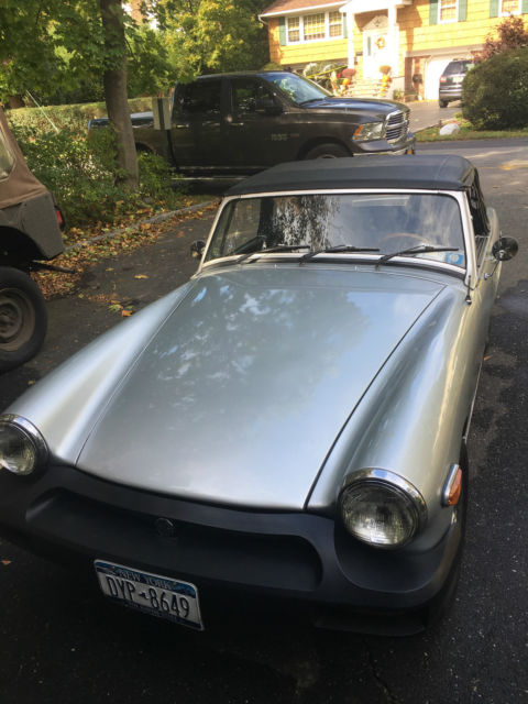 1979 MG Midget *Excellent Condition! Must see. 1979 MG Midget convertible 2 door