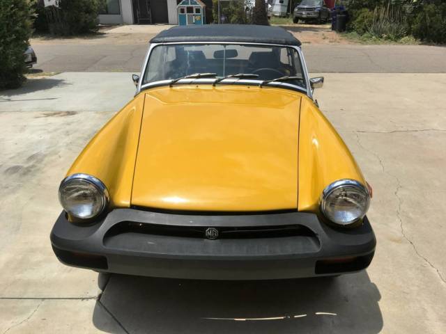 1979 MG Midget 4960 mile original Inca Yellow MG Midget The top h - photo 3
