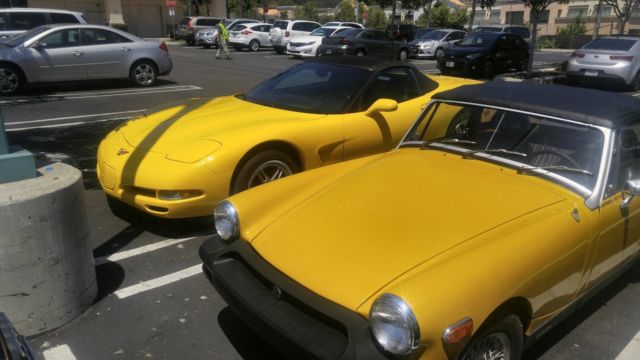 1979 MG Midget 4960 mile original Inca Yellow MG Midget The top h - photo 7