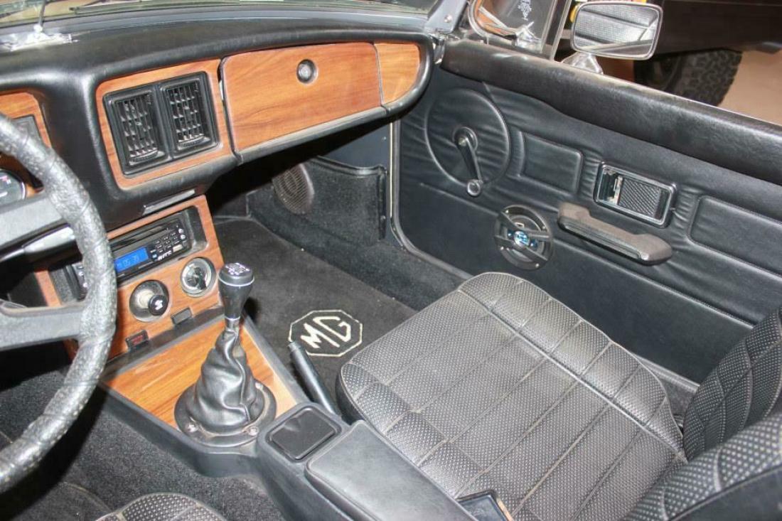 1979 MG Roadster - photo 11