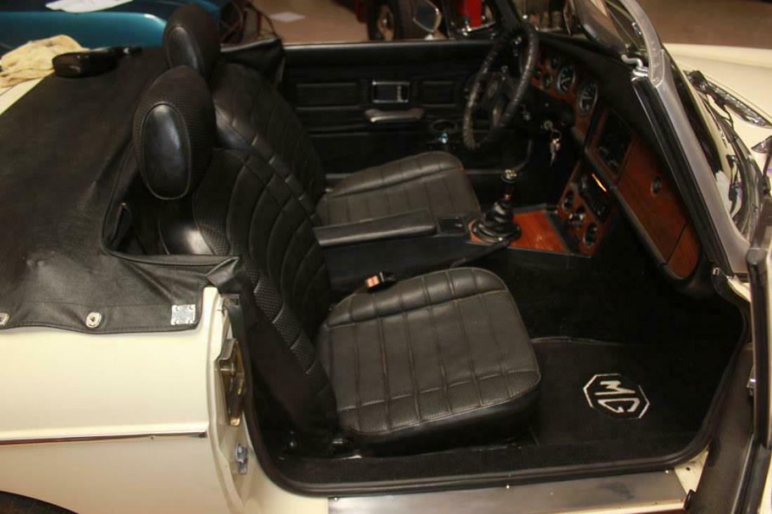 1979 MG Roadster - photo 9