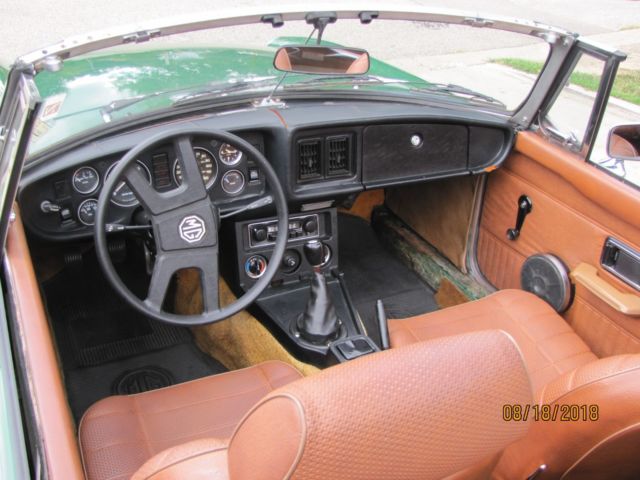 1979 MG MGB British Racing Green - photo 2