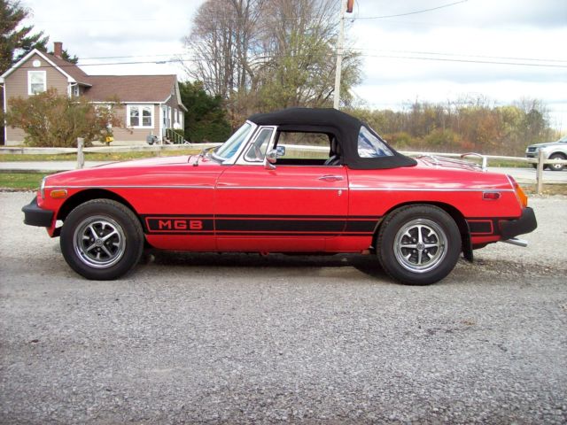 1979 MG MGB 2 DOOR - photo 4