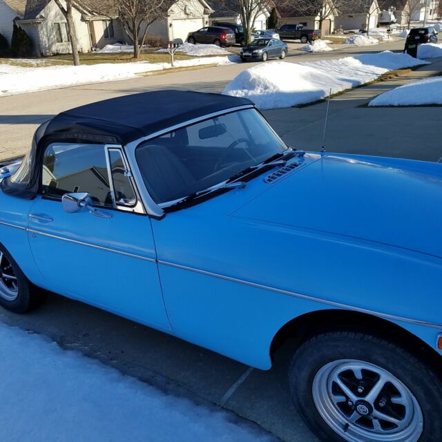 1979 MG MGB Convertable - photo 4