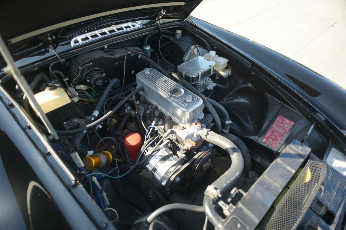1979 MGB Limited Edition, Limited Edition, Great Condition! - photo 10