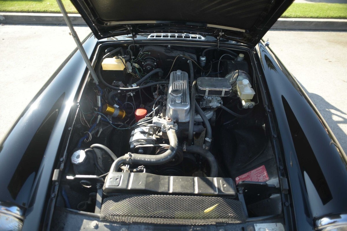 1979 MGB Limited Edition, Limited Edition, Great Condition! - photo 9