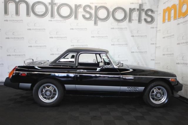 1979 MGB-LTD LOW MILES OVERDRIVE CALIFORNIA CAR- LOOKS AND RUNS EXCELLENT 1979 MG MGB 2DR