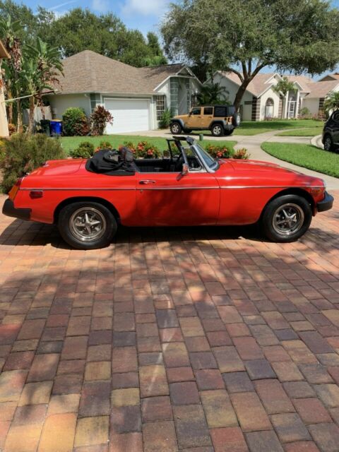 1979 MG MGB NO RESERVE - photo 2