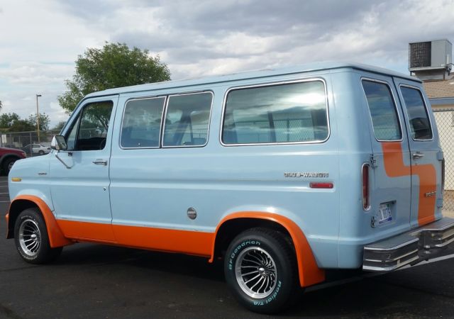 1978 Ford E-Series Van Gulf Oil Racing 70s Custom Van No Rust - photo 6