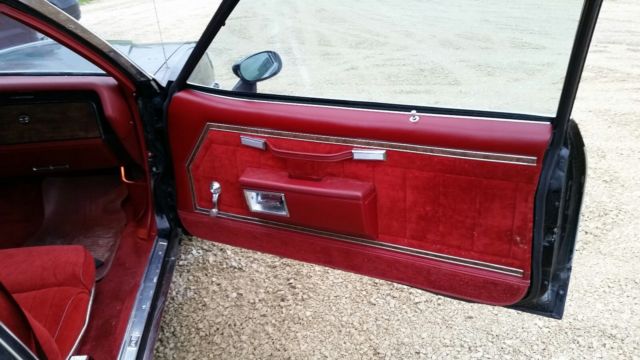 1979 Pontiac Bonneville - photo 11