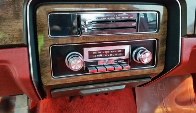 1979 Pontiac Bonneville - photo 12