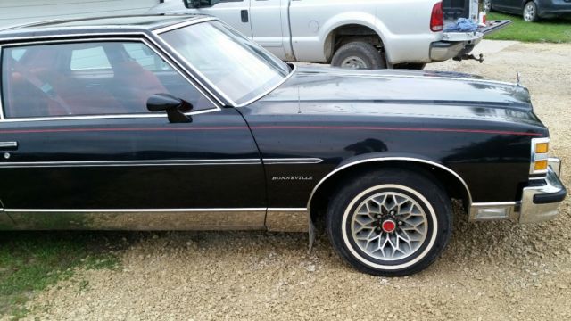1979 Pontiac Bonneville - photo 6