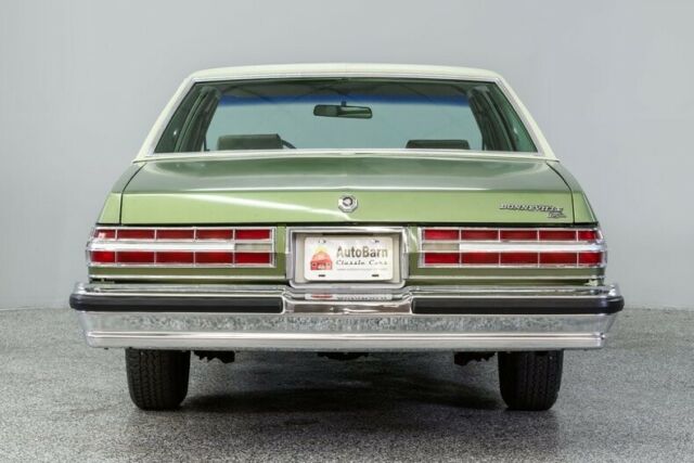 1979 Pontiac Bonneville Brougham - photo 7