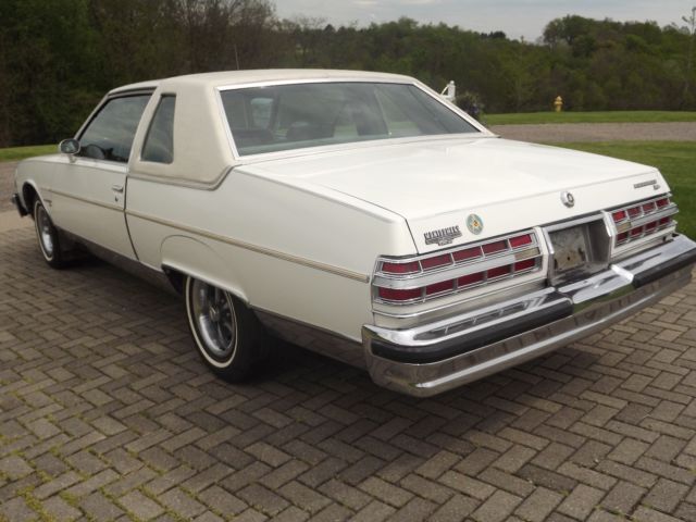 1979 Pontiac Bonneville Brougham - photo 4