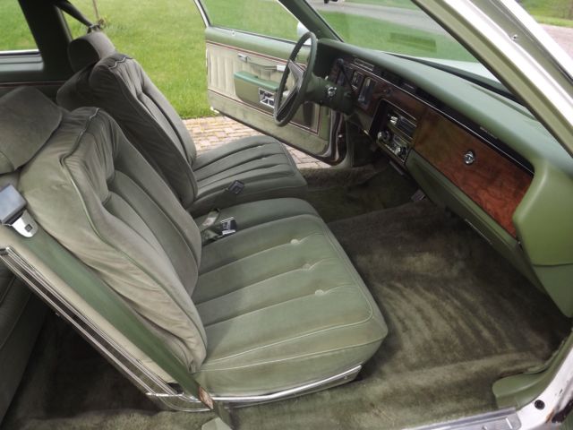 1979 Pontiac Bonneville Brougham - photo 8