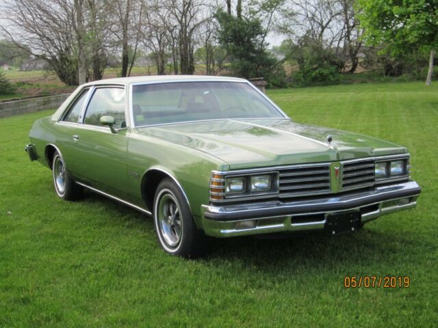 1979 Pontiac Catalina 2-Door 1979 Pontiac Catalina