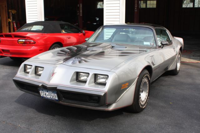 1979 PONTIAC FIREBIRD 10TH ANNIVERSARY TRANS AM 400/4SPD 34,188 ORIGINAL MILES 1979 Pontiac Firebird LEATHER
