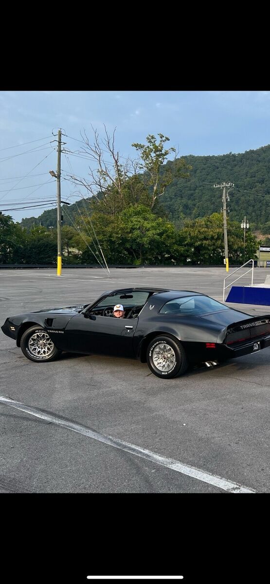 1979 Pontiac Firebird Black RWD Automatic 1979 Pontiac Firebird